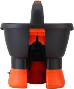 FUXTEC Strooier - Universele Handstrooier - Zoutstrooier - Kunstmeststrooier - Werkt Op Batterijen (geleverd Zonder Batterij) - FX-US270 9 FUXTEC Strooier - Universele Handstrooier - Zoutstrooier - Kunstmeststrooier - Werkt Op Batterijen (geleverd Zonder Batterij) - FX-US270 -Tuin En Buiten 1002x1200 5