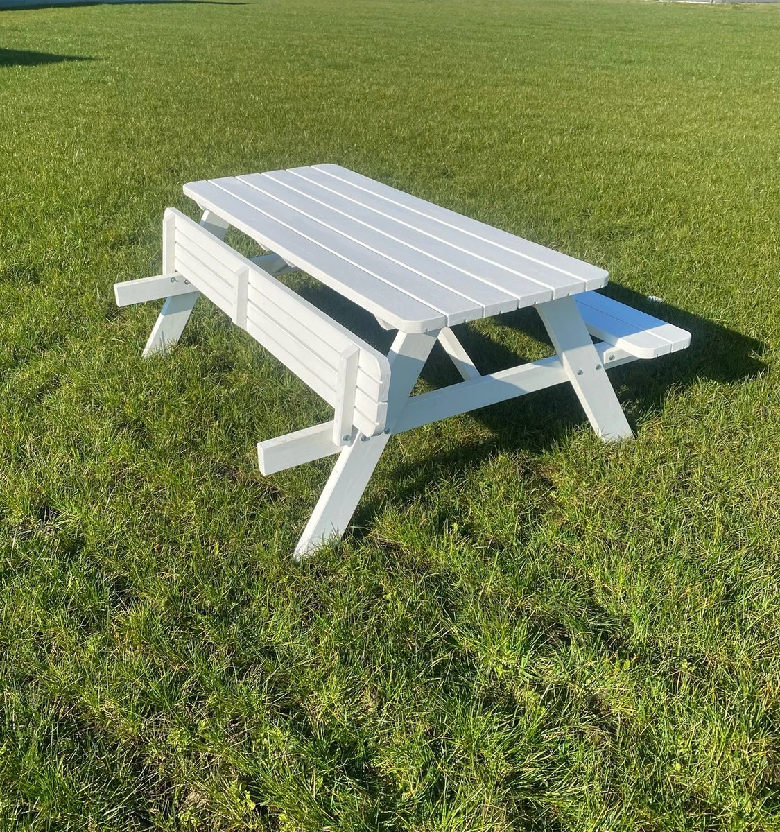 Goedkopepicknicktafels.nl | Witte XL Picknicktafel | Tuintafel 6 Persoons | Wit Gespoten Gedroogd Grenen Hout! 3 Goedkopepicknicktafels.nl | Witte XL Picknicktafel | Tuintafel 6 Persoons | Wit Gespoten Gedroogd Grenen Hout! - Afbeelding 3