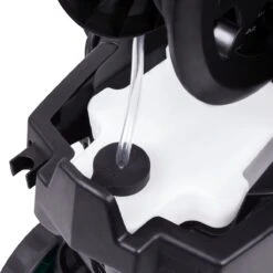 VONROC PRO Hogedrukreiniger V25-2 – 2500W – 195 Bar – 468 L/h – Duurzame Inductiemotor – Incl. 8m Slang, Slanghaspel, Terrasreiniger, Reinigingstank En Meer 13 VONROC PRO Hogedrukreiniger V25-2 – 2500W – 195 Bar – 468 L/h – Duurzame Inductiemotor – Incl. 8m Slang, Slanghaspel, Terrasreiniger, Reinigingstank En Meer -Tuin En Buiten 1199x1200 1