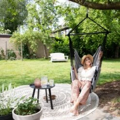 Vita5 XXL Hangstoel | Binnen&Buiten Hangnest | Incl. 2 Kussens En Boekenvak | Volwassenen&Kinderen | Hangmatstoel Tot 225kg | Grijs 21 Vita5 XXL Hangstoel | Binnen&Buiten Hangnest | Incl. 2 Kussens En Boekenvak | Volwassenen&Kinderen | Hangmatstoel Tot 225kg | Grijs -Tuin En Buiten 1200x1200 1070