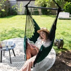 Vita5 XXL Hangstoel | Binnen&Buiten Hangnest | Incl. 2 Kussens En Boekenvak | Volwassenen&Kinderen | Hangmatstoel Tot 225kg | Donkergroen 23 Vita5 XXL Hangstoel | Binnen&Buiten Hangnest | Incl. 2 Kussens En Boekenvak | Volwassenen&Kinderen | Hangmatstoel Tot 225kg | Donkergroen -Tuin En Buiten 1200x1200 1174