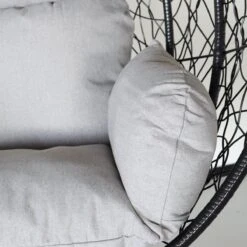 Egg Hangstoel Roundabout Zwart -Tuin En Buiten 1200x1200 1197