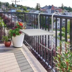 Luxe Inklapbare Balkontafel – 52 X 40 X 56cm – Wit – Hangend – Balkonbar – Balkontafels – Balkontafeltje – Hangtafel Balkon – Balcony Table – Voor Aan Het Balkon – Ophangbaar – Opklapbaar – Tafel – Inklapbaar – Buiten – Tafeltje – Klaptafel -Tuin En Buiten 1200x1200 1432