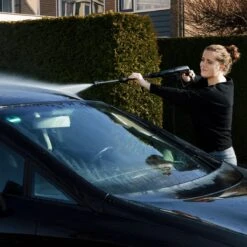 VONROC Hogedrukreiniger V14-2 - 1400W – 110 Bar – 390 L/h – Incl. 5m Slang, Reinigingsmiddelen Flesje, Terrasreiniger En Meer 11 VONROC Hogedrukreiniger V14-2 - 1400W – 110 Bar – 390 L/h – Incl. 5m Slang, Reinigingsmiddelen Flesje, Terrasreiniger En Meer -Tuin En Buiten 1200x1200 520