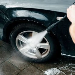 VONROC Hogedrukreiniger V18-1 1800W – 140 Bar – 420 L/h – Incl. 8m Slang, Reinigingsmiddelen Tank En Meer 11 VONROC Hogedrukreiniger V18-1 1800W – 140 Bar – 420 L/h – Incl. 8m Slang, Reinigingsmiddelen Tank En Meer -Tuin En Buiten 1200x1200 528