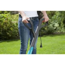 GARDENA - SmallCut Trimmer 300/23 - Grastrimmer (gemotoriseerd) - 300W - Maaibreedte 23 Cm -Tuin En Buiten 1200x1200 635