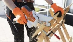 Stihl Accu Mini Kettingzaag SET - Snoeischaar - Snoeizaag - Hand Kettingzaag - Professioneel- Hovenier- Tuinman -Tuin En Buiten 1200x706
