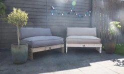 2L Home & Garden Rugkussen Metro Lounge Grijs - 120 X 40cm 13 2L Home & Garden Rugkussen Metro Lounge Grijs - 120 X 40cm -Tuin En Buiten 1200x720 4
