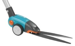 GARDENA Comfort Grasschaar - Op Steel -Tuin En Buiten 1200x741 1