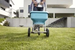 GARDENA Strooiwagen XL Strooikar - 800m2 - 18 Liter -Tuin En Buiten 1200x799 111