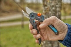 GARDENA - ExpertCut - Snoeischaar - 22 Diameter Tak -Tuin En Buiten 1200x799 83