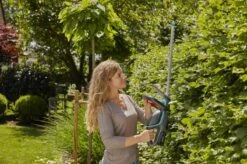 GARDENA - ComfortCut 50/18V-P4A Ready-To-Use Set - Heggenschaar -Tuin En Buiten 1200x799 94