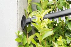 Bosch AHS 50-20 Accu Heggenschaar - Met 1 X 18 V Accu En Lader 19 Bosch AHS 50-20 Accu Heggenschaar - Met 1 X 18 V Accu En Lader -Tuin En Buiten 1200x800 334