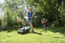 GARDENA - PowerMax™ 1200/32 0- Grasmaaier (gemotoriseerd) - Maaibreedte 32 Cm -Tuin En Buiten 1200x800 375