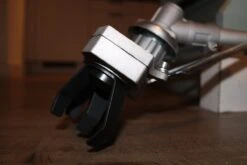 Bosmaaier Schoffel - Schoffel Bosmaaier - Schoffelmachine - Frees - Grondfrees - Tuin - Onkruid - Wieden - Tuinieren - Hovenier - Frezen - Tuinfrees - Moestuin - Schoffelen - Stihl - Husqvarna - Dolmar - Makita - Ferm - Bosmaaierschoffel -Tuin En Buiten 1200x800 424