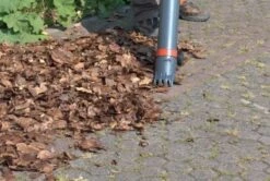 WOLF-Garten Elektrische Bladblazer LBV 2600 E - Motor 2600 Watt - Opvangzak 50 Liter - Reductie Ratio 10:1 -Tuin En Buiten 1200x805 1