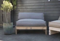 2L Home & Garden Rugkussen Metro Lounge Grijs - 120 X 40cm 18 2L Home & Garden Rugkussen Metro Lounge Grijs - 120 X 40cm -Tuin En Buiten 1200x820 6