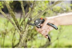 GARDENA - Comfort A/M Aambeeld - Snoeischaar - Ø 23mm -Tuin En Buiten 1200x825 9