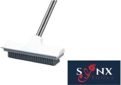 Synx Tools Luiwagen Borstel 2-in-1 Trekker - Badkamer Borstel Vloertrekker Met Steel Schrobborstel - Harde Borstelharen - Vloerwisser Badkamer - Met Telescopische Steel -Tuin En Buiten 1200x841 3