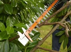 Black & Decker BLACK+DECKER BEHTS451-QS Heggenschaar - 550W - 60cm - Gesnoerd -Tuin En Buiten 1200x878 1