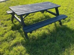 Goedkopepicknicktafels.nl | Zwarte XL Picknicktafel | Tuintafel 6 Persoons | Zwart Gespoten Gedroogd Grenen Hout! -Tuin En Buiten 1200x899 23