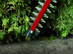 Einhell Accu Heggenschaar GE-CH 1846 Li-Solo Power X-Change (Li-Ion - 18 V - 46 Cm Zaaglengte - 15 Mm Tandafstand - Ergonomische Handgreep - Zonder Accu En Lader) -Tuin En Buiten 1200x900 46