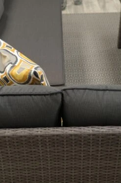 Garden Impressions Lapa Lounge Dining Set 5-delig - Wicker - Grijs -Tuin En Buiten 800x1200 35