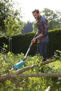 GARDENA - TCS 720/20 Kettingzaag - Max Bereik 4.40m 14 GARDENA - TCS 720/20 Kettingzaag - Max Bereik 4.40m -Tuin En Buiten 800x1200 78