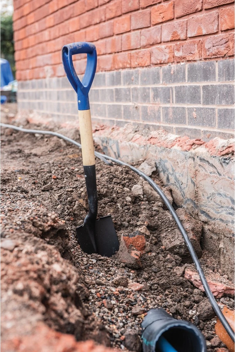 Silverline Mini Spade Met Ronde Kop En Houten Schacht - 70 Cm 3 Silverline Mini Spade Met Ronde Kop En Houten Schacht - 70 Cm - Afbeelding 3