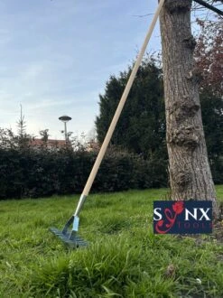 Synx Tools Verticuteerhark Verzinkt - Gazonbeluchters - Verticuteer / Harken - Bodembewerkers - Tuinartikelen / Tuingereedschap - Inclusief Steel 160cm -Tuin En Buiten 899x1200 5
