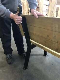 MaximaVida Set Industriële Bankpoten New York- Zwart Gecoat - Maak Zelf Je Bank -Tuin En Buiten 900x1200 11